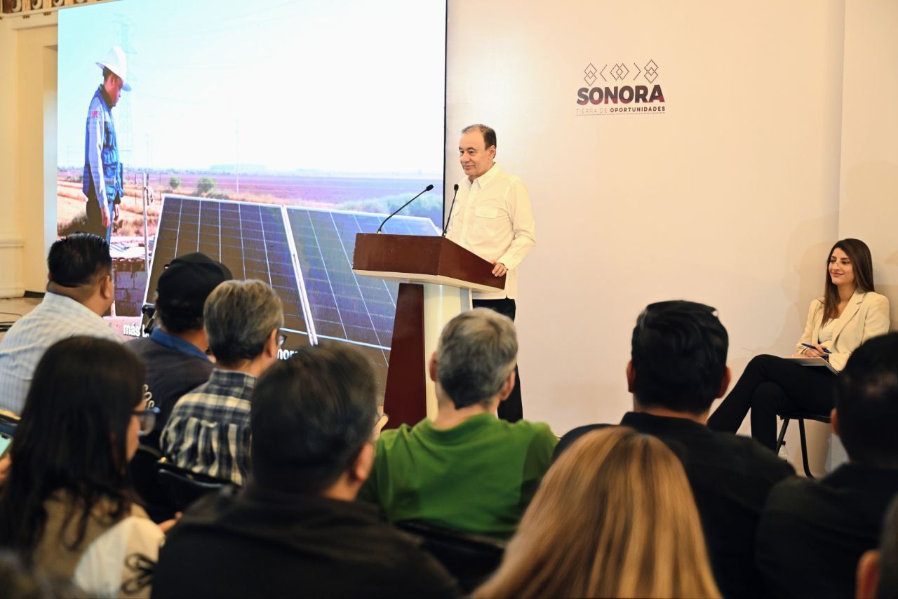 El mandatario estatal señaló que Sonora se convirtió en el segundo estado del país en implementar el programa Techos Solares para el Bienestar y hoy se arranca el registro en Hermosillo.